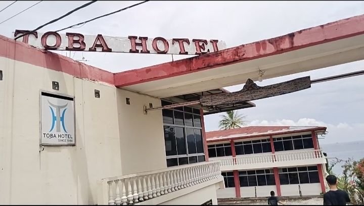 Toba Hotel